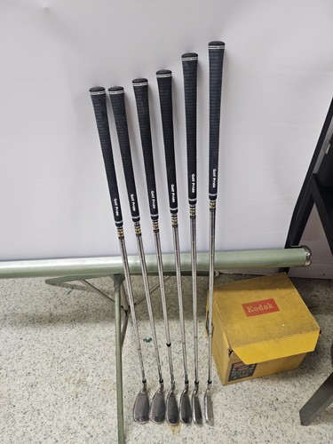 Right handed set 9 - set, 5